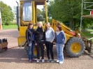 Fähnchen aufhängen (Kirmes 2010)_12