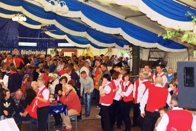 1225_jahre_renda_2011_181_20160830_1484376523