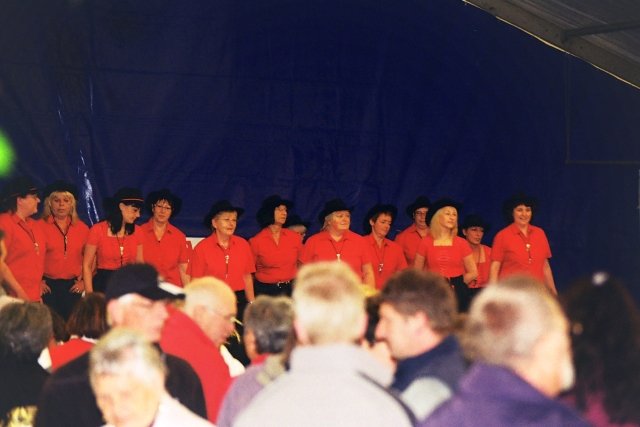 1225_jahre_renda_2011_183_20160830_1284946515