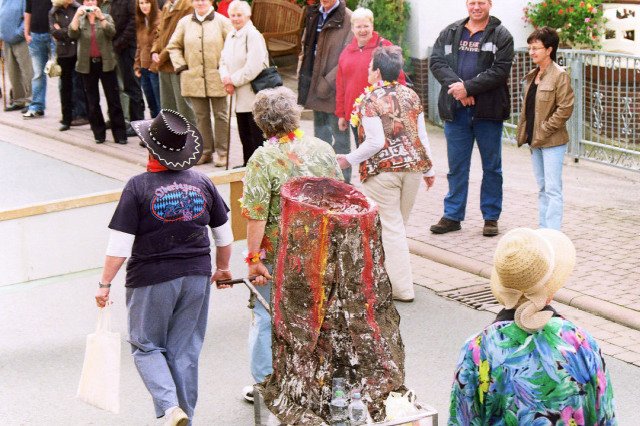 sonntag_umzug_kirmes_2010_123_20160830_1611029978