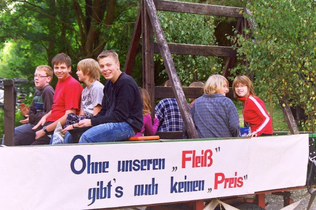 sonntag_umzug_kirmes_2010_146_20160830_1756187636