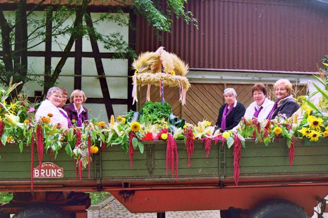 sonntag_umzug_kirmes_2010_152_20160830_1491181920