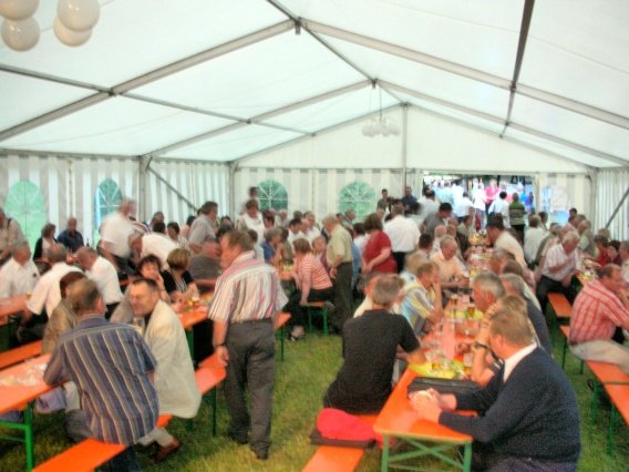 singen_im_park_2008_134_20160831_1509080156